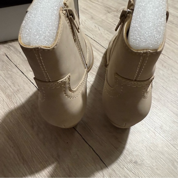 DOLCE VITA Pueblo Short Western Womens Boots Size 6 - Picture 8 of 8